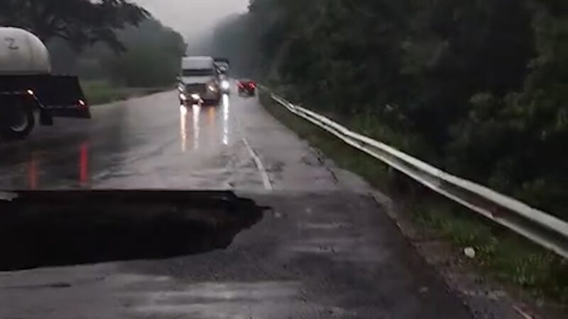 Ruta 27 se pronuncia sobre hundimiento en Orotina