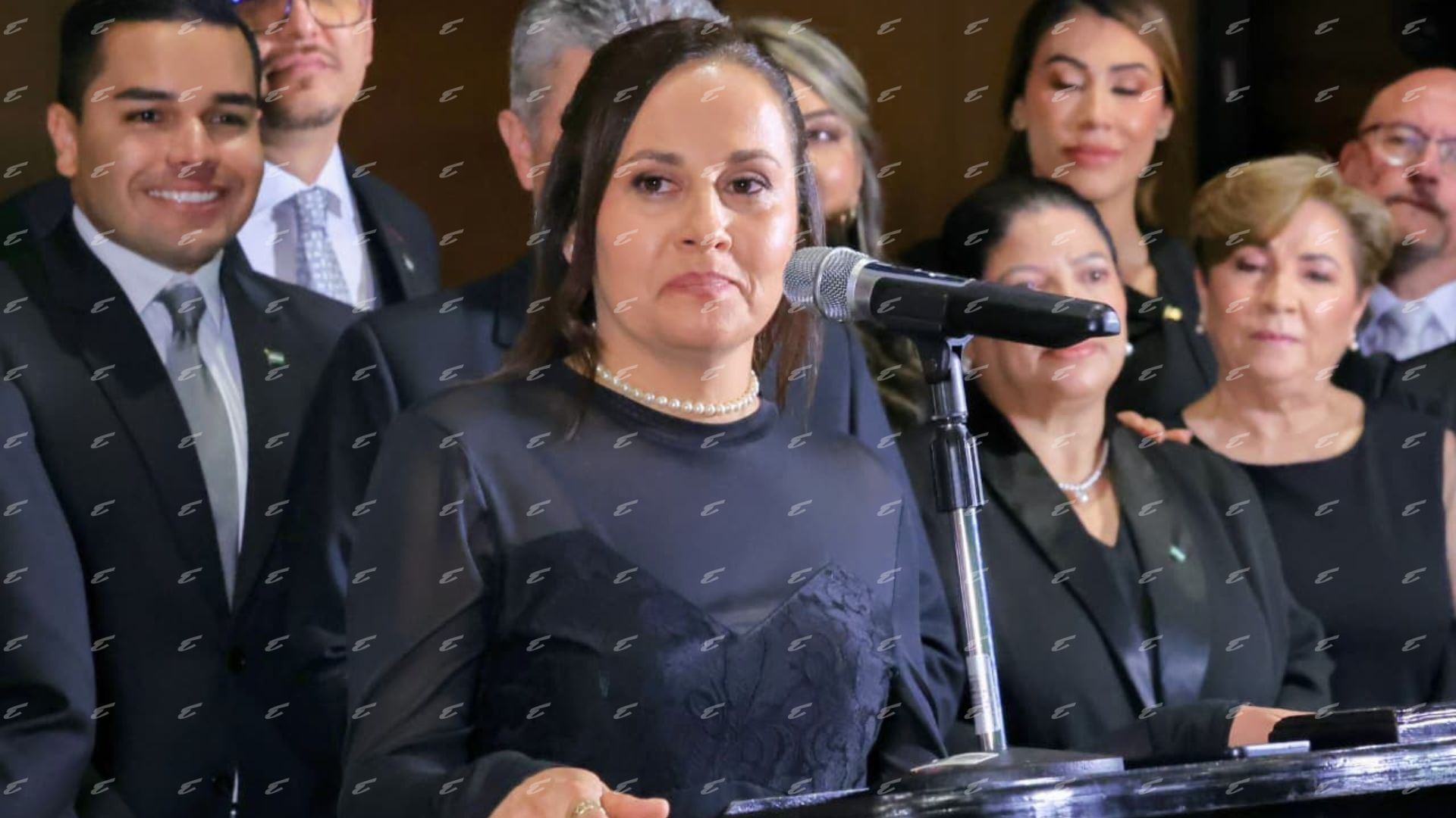 Fracciones de oposición postulan a Diana Murillo para presidenta del directorio legislativo