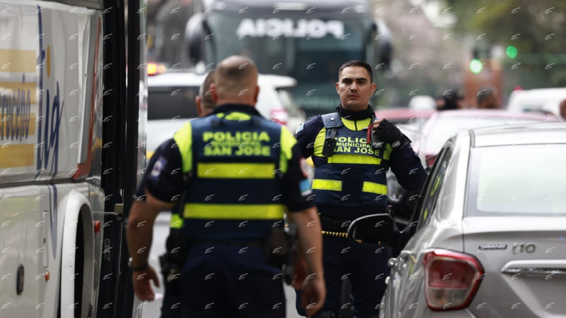 Empresa dueña de bus baleado se pronuncia tras incidente