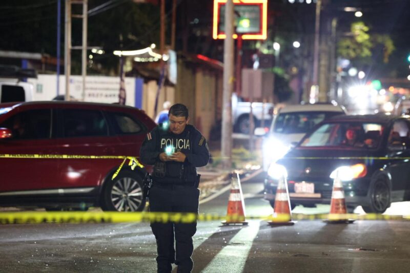 Choque entre motocicletas deja un fallecido y un herido crítico en Tibás