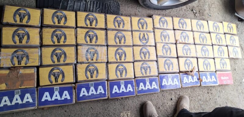Fotos: así encontraron 93 kilos de droga dentro de carro en 
