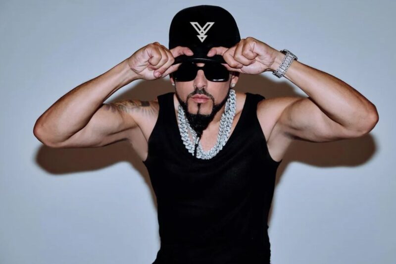 La productora, Jogo Latam, anunció a través de sus redes sociales que el cantante puertorriqueño, Yandel, ofrecerá concierto en el país