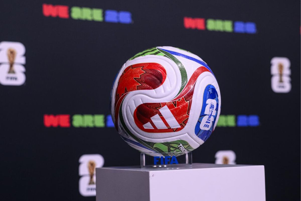 ¿Cómo activar el nuevo emoji del Mundial 2026 en WhatsApp?