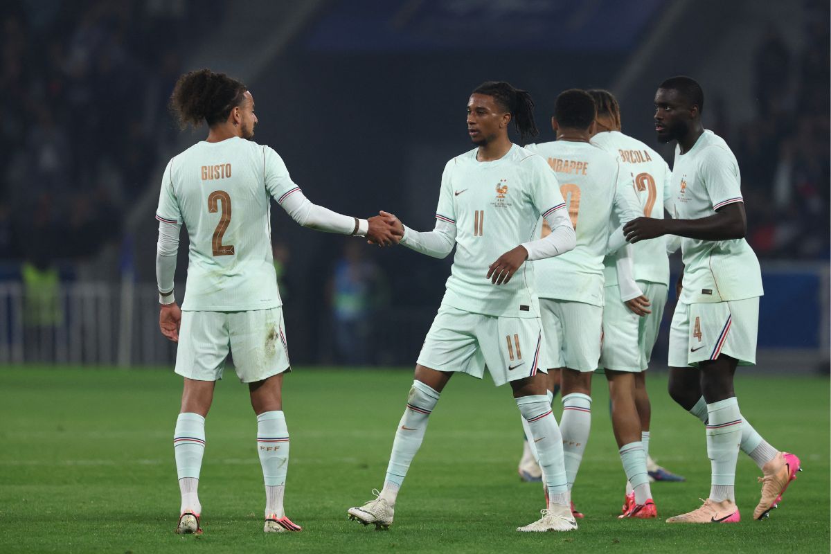 Olise se roba el show en la despedida de Francia