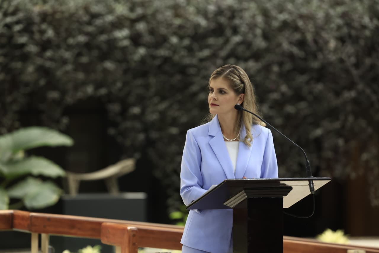 Presidenta sobre nombramiento de embajadores: “Críticas siempre van a estar en mis zapatos”