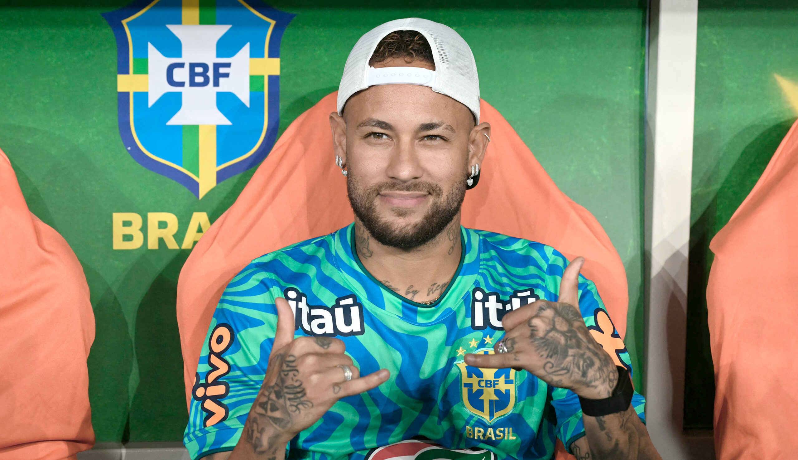 Neymar reporta una “buena evolución”