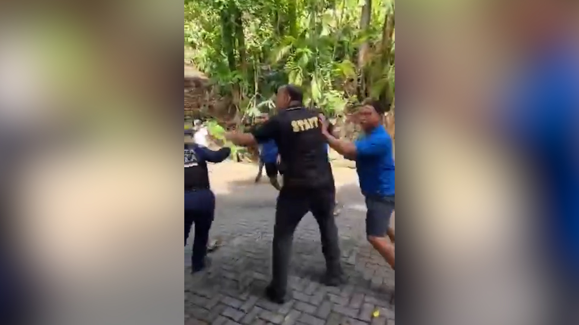 Video: Zafarrancho entre staff de Punta Leona y Policía Municipal
