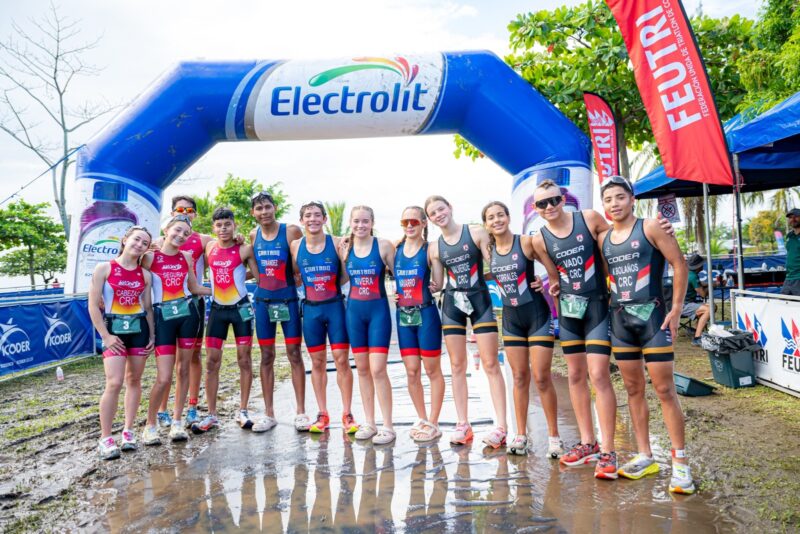 Quepos se alista para coronar a los reyes del triatlón