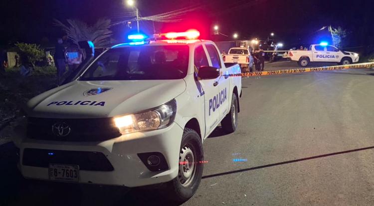 Violento homicidio: 33 casquillos de balas rodeaba