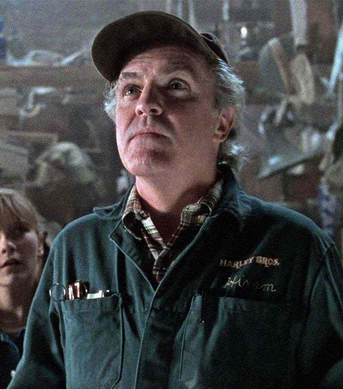 Muere actor de “Jumanji” y “Top Gun: Maverick” tras ser apuñalado en su casa
