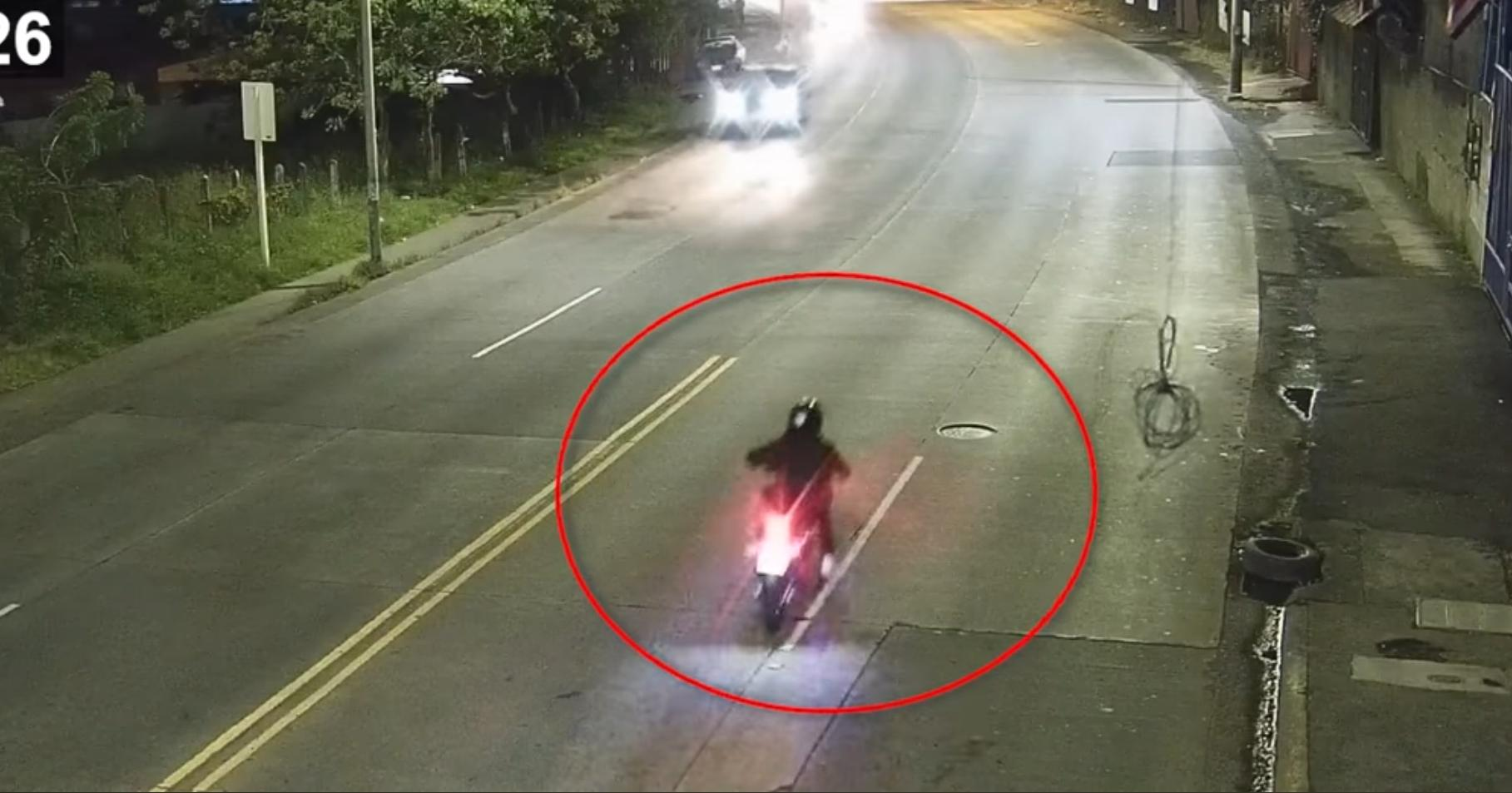 Mortal atropello a adulto mayor: Video captó huida de motoci