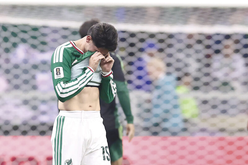 Inglaterra saca a México del mundial