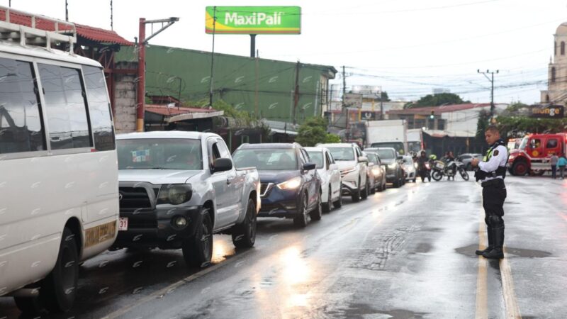 Mortal accidente en Desamparados. Foto: Randall Sandoval.