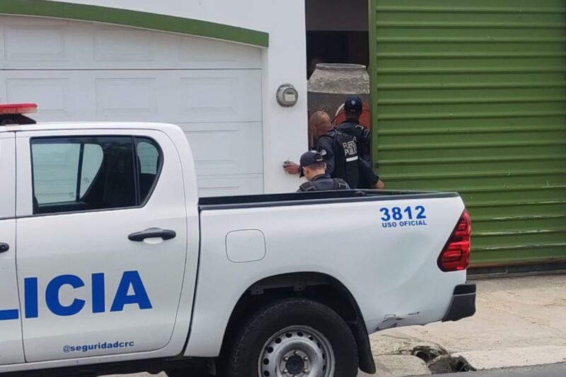 Hombre murió trabajando, en Cartago. Foto: corresponsal Joaquín Salas.