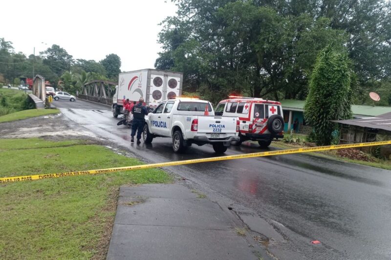 Mortal accidente en San Carlos. Foto: corresponsal Mariluz Rojas.