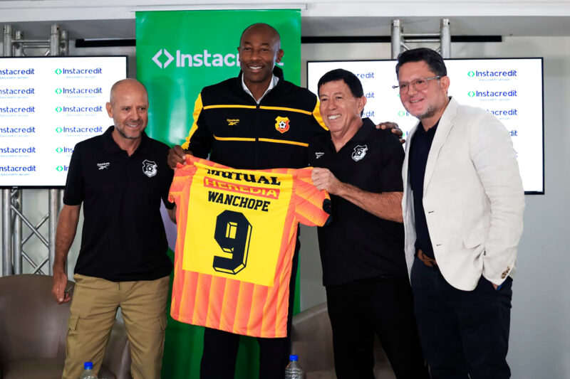 Paulo Wanchope, técnico del Herediano