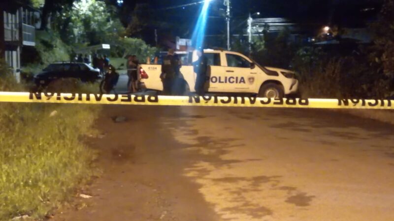 Homicidio en Turrialba. Foto: cortesía corresponsal Joaquín Salas.